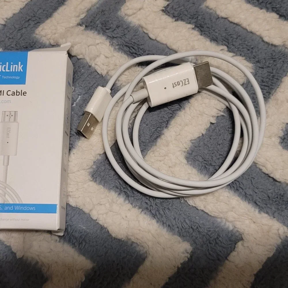 USB to HDMI cable